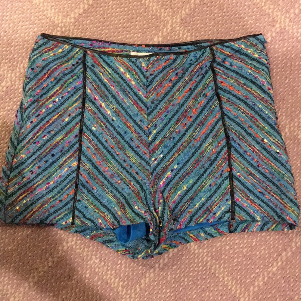 Lush blue tweed shorts